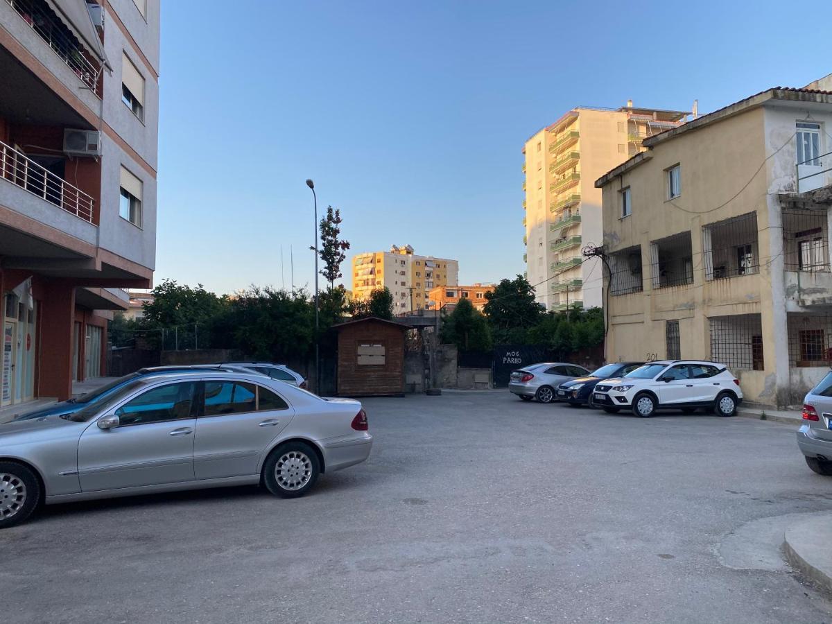Downtown Apartment Fier Dış mekan fotoğraf